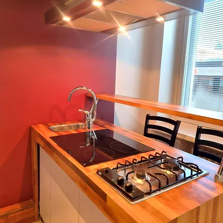 Im - With Private Jacuzzi And Sauna In The Heart Of * Vaasa